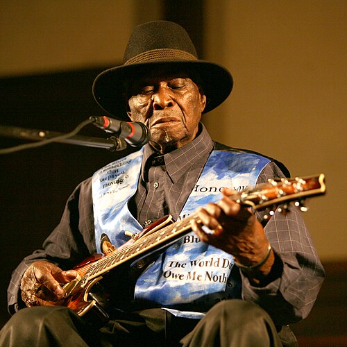 David 'Honeyboy' Edwards