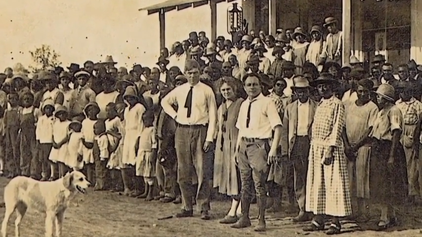 Dockery-workers.png