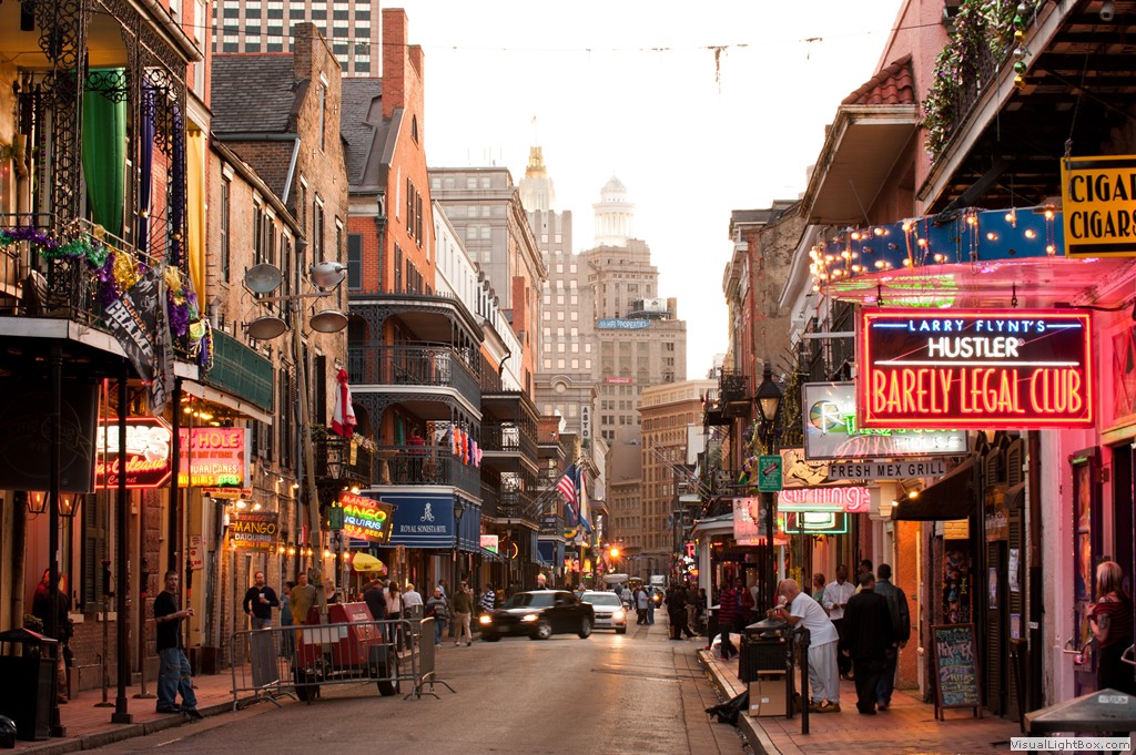 Bourbon Street in het French Quarter